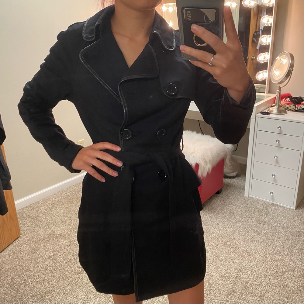 Black Jacket - image 3